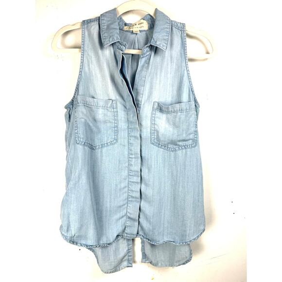 Cloth & Stone Soft Chambray Top Preppy Casual Classic Americana Timeless XS - Picture 1 of 9